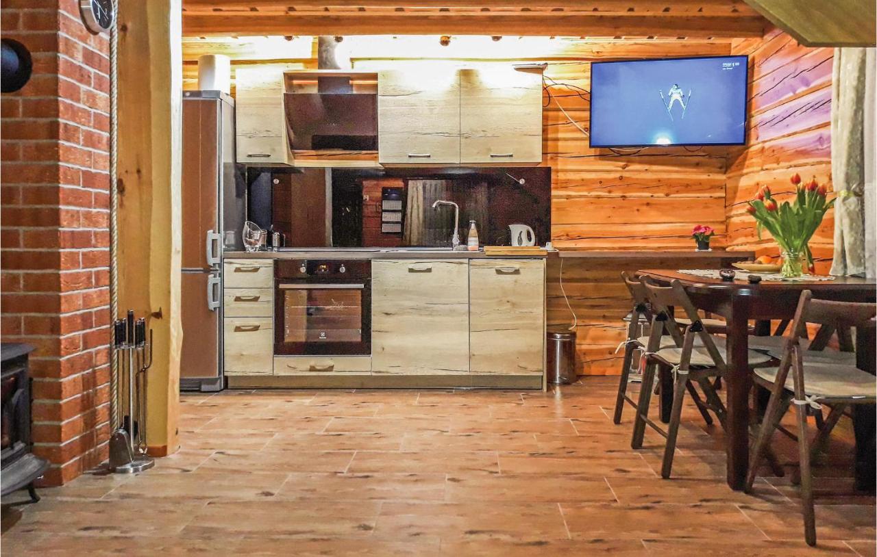 Awesome Home In Osiek With Kitchenette Exterior photo