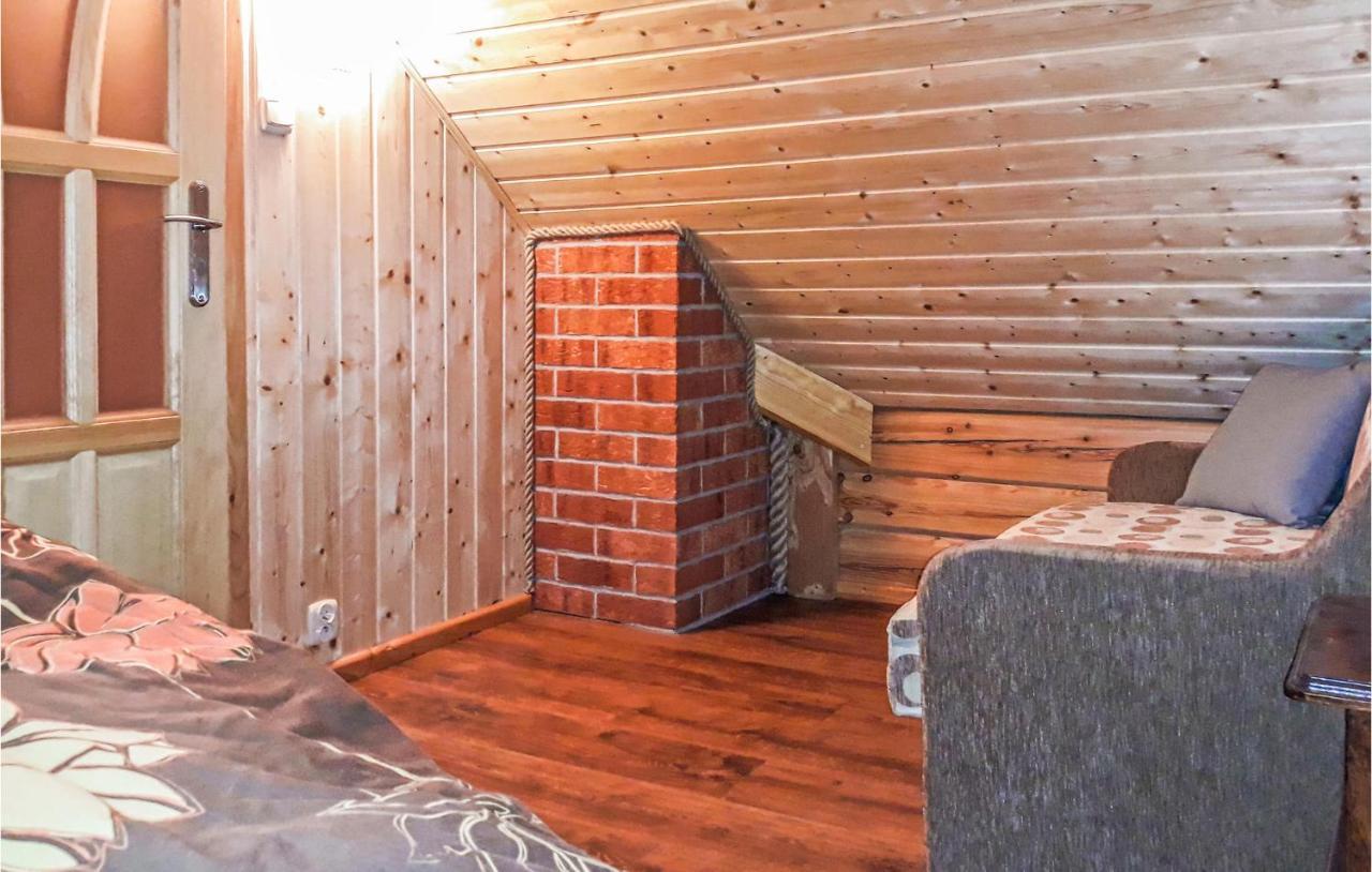 Awesome Home In Osiek With Kitchenette Exterior photo